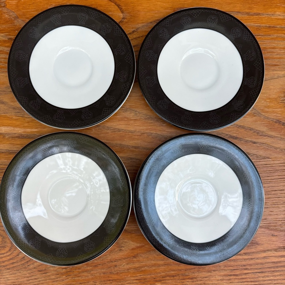 Dansk "AMISH SHADOW" QUILTINGS Designed Rim Saucers Set of 4